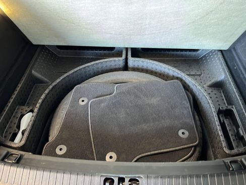 Used 2020 Lincoln Nautilus FWD w/ Equipment Group 101A image 10