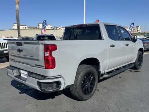 Used 2024 Chevrolet Silverado 1500 Custom w/ Turbomax Blackout Package image 10