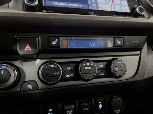 Used 2020 Toyota Tacoma TRD Sport w/ TRD Premium Sport Package image 17