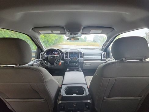 Used 2019 Ford F250 XLT w/ XLT Premium Package AWD/4WD image 26