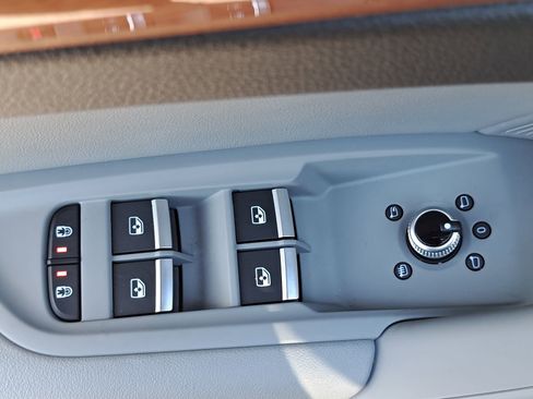 Used 2022 Audi Q5 2.0T Prestige w/ Prestige Package image 30