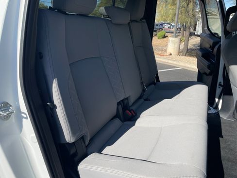 Certified 2025 Toyota Tacoma SR5 image 18