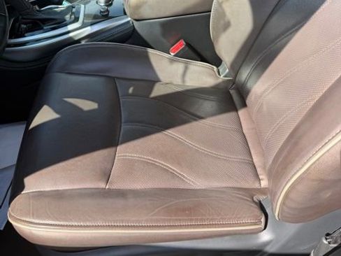 Used 2020 INFINITI QX60 Luxe w/ Essential Package FWD image 14