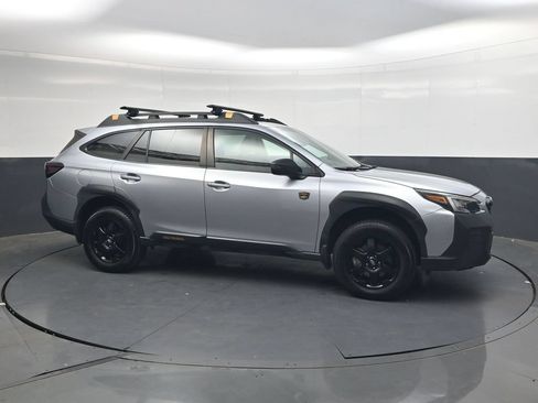 Used 2022 Subaru Outback Wilderness w/ Wilderness Package AWD/4WD image 4