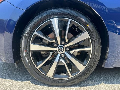 Used 2021 Nissan Maxima 3.5 SV w/ Floor Mat Group FWD image 39