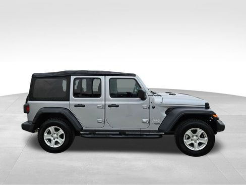 Used 2020 Jeep Wrangler Unlimited Sport S image 5