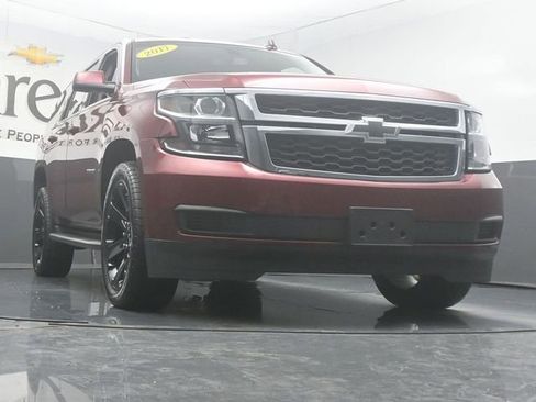 Used 2017 Chevrolet Tahoe LS AWD/4WD image 3