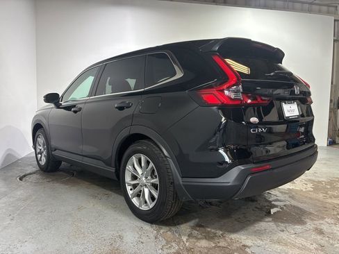 Used 2023 Honda CR-V EX image 5
