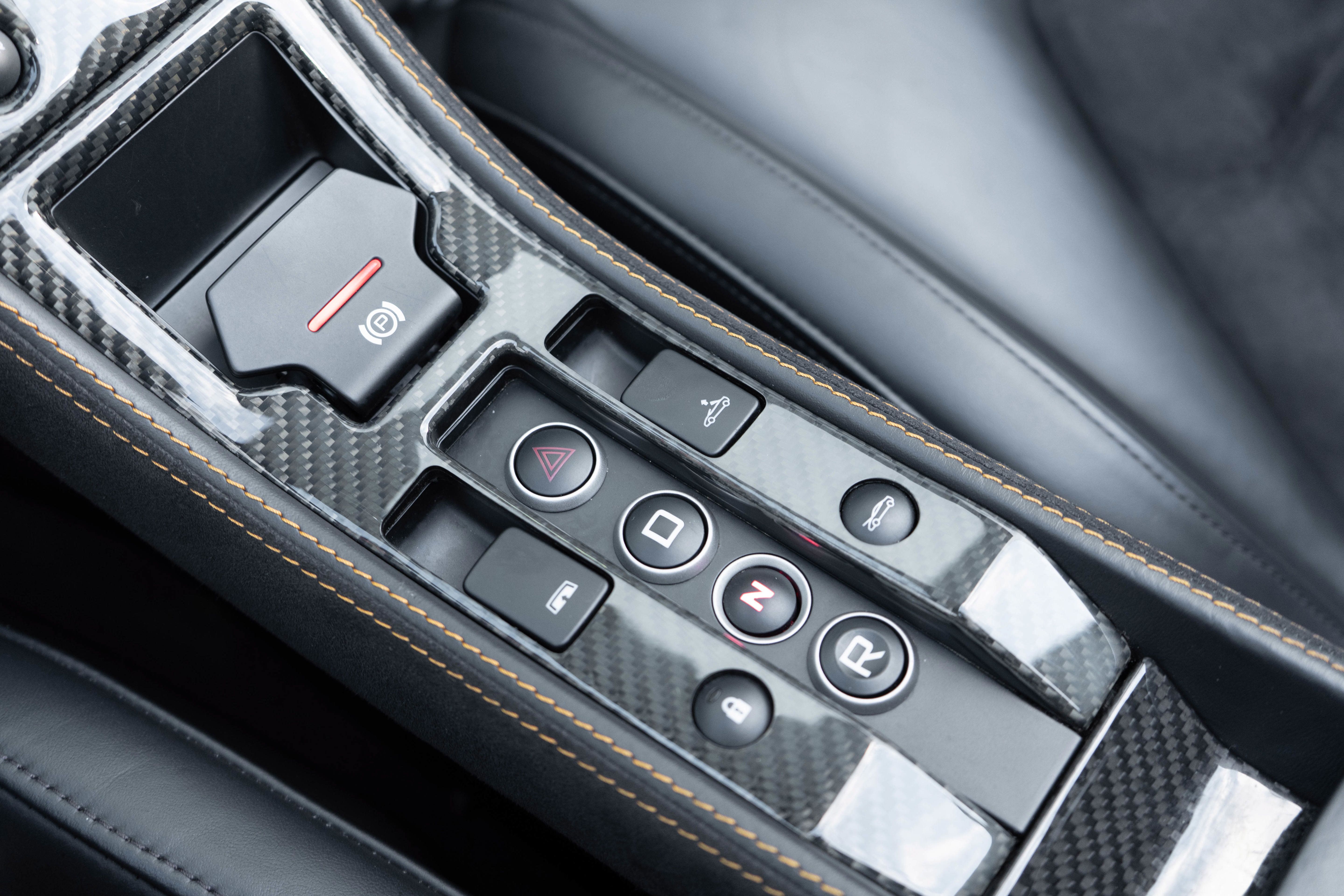 Used 2013 McLaren MP4-12C Spider RWD image 27