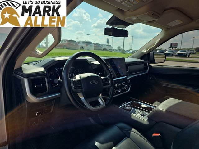 Used 2024 Ford Expedition XLT AWD/4WD image 10