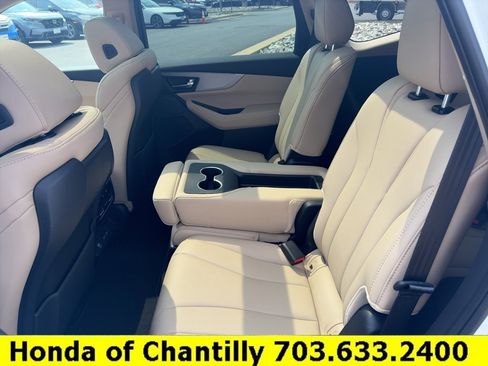 Used 2026 Acura MDX FWD image 26