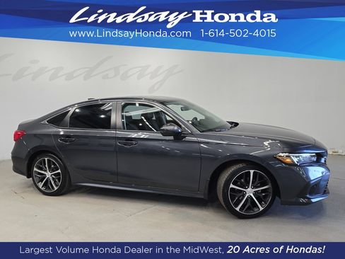 Certified 2024 Honda Civic Touring image 3