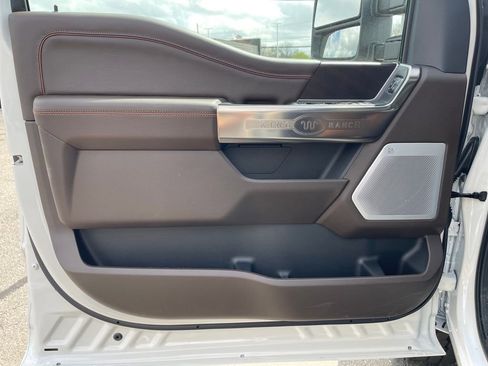 New 2026 Ford F250 King Ranch w/ Chrome Package AWD/4WD image 18