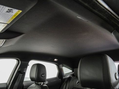 Used 2018 Jaguar E-PACE S image 31