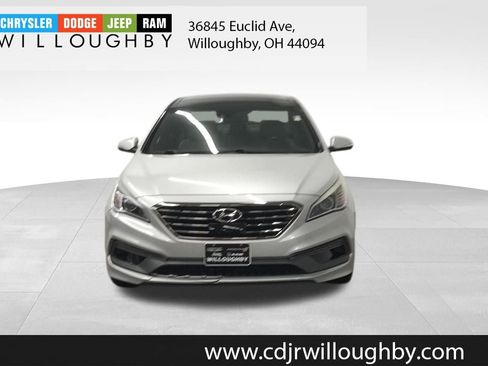 Used 2015 Hyundai Sonata Limited 2.0T image 2
