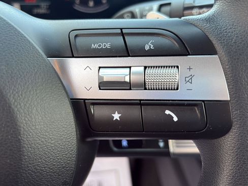 Used 2025 Hyundai Sonata SEL FWD image 10