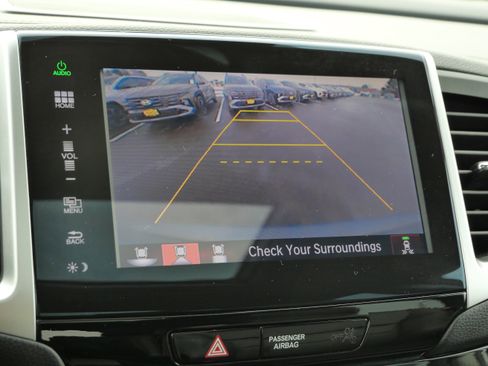 Used 2016 Honda Pilot Elite image 35