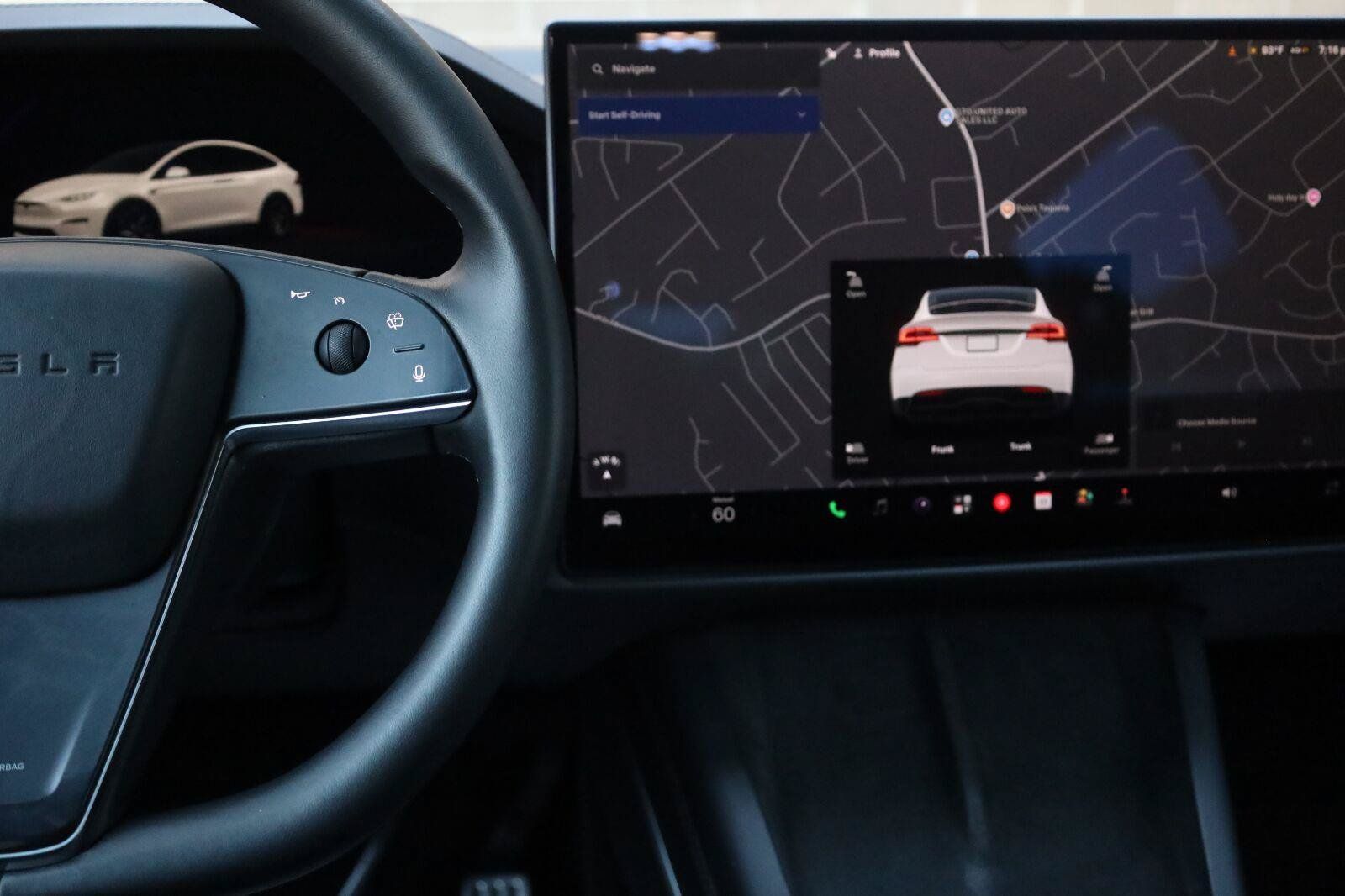 Used 2023 Tesla Model X AWD/4WD image 38