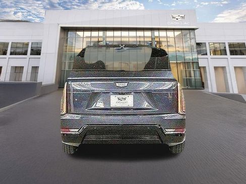 Used 2026 Cadillac Escalade IQ Sport 2 AWD/4WD image 5