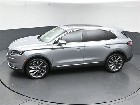 Certified 2023 Lincoln Nautilus Reserve w/ Equipment Group 202A image 48