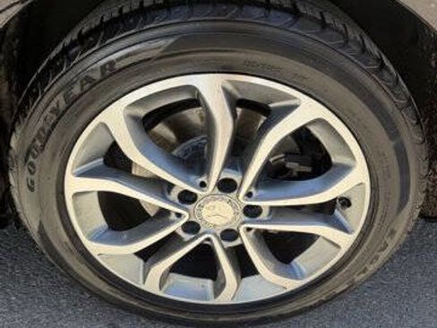 Used 2015 Mercedes-Benz C 300 Sedan image 10