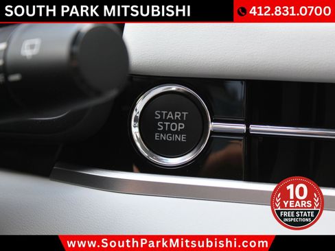 New 2025 Mitsubishi Outlander AWD image 26