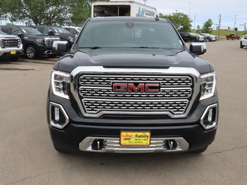 Used 2021 GMC Sierra 1500 Denali w/ Driver Alert Package II AWD/4WD image 2
