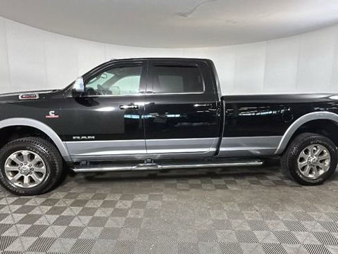 Used 2022 RAM 3500 Laramie AWD/4WD image 6