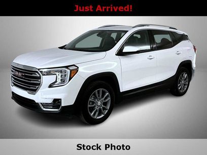 Used 2024 GMC Terrain SLT