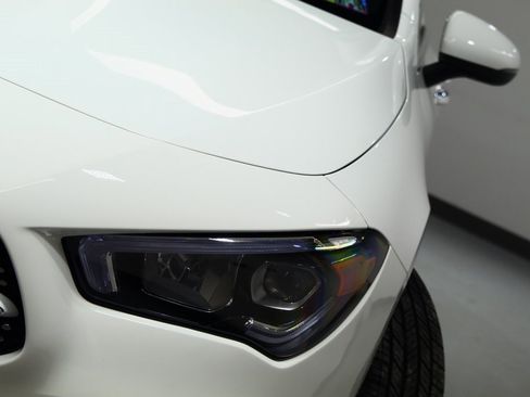 Used 2023 Mercedes-Benz CLA 250 4MATIC image 7