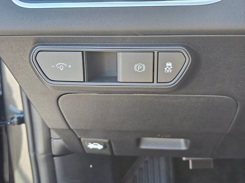New 2026 Kia K4 FWD image 30