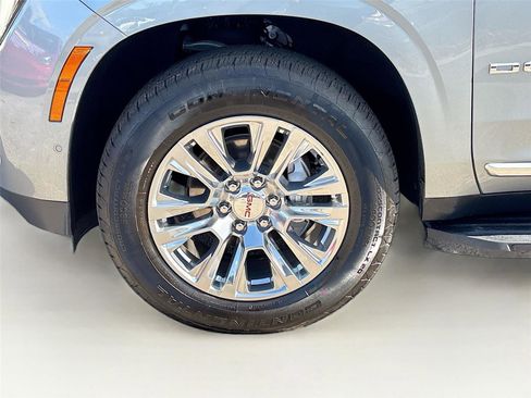 Used 2025 GMC Yukon Denali image 33
