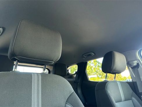 Used 2025 Chevrolet Blazer LT image 17