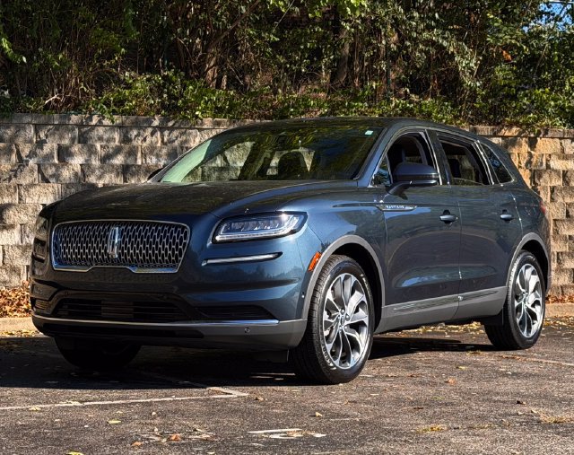Used 2022 Lincoln Nautilus Reserve AWD/4WD image 15