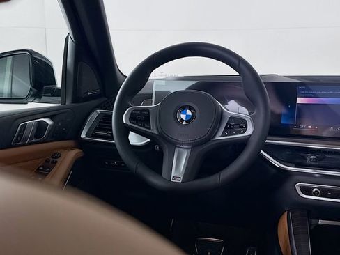 New 2026 BMW X5 xDrive40i w/ M Sport Package image 11