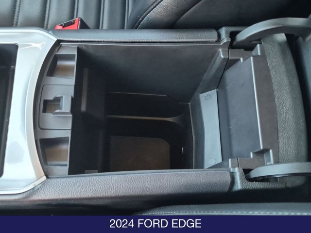 Used 2024 Ford Edge SEL AWD/4WD image 15