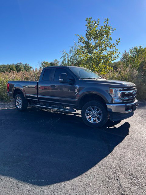 Used 2020 Ford F250 XL w/ STX Appearance Package AWD/4WD image 1