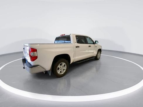 Used 2019 Toyota Tundra SR5 image 8