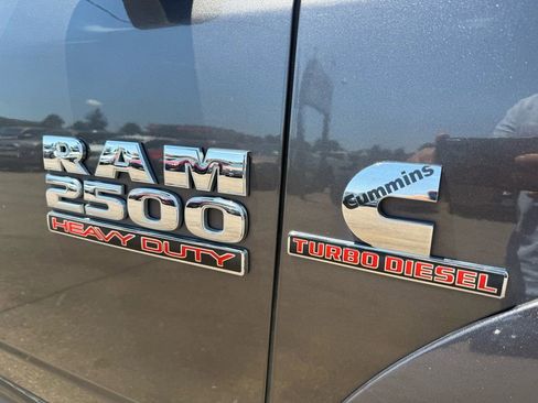 Used 2016 RAM 2500 Laramie image 9