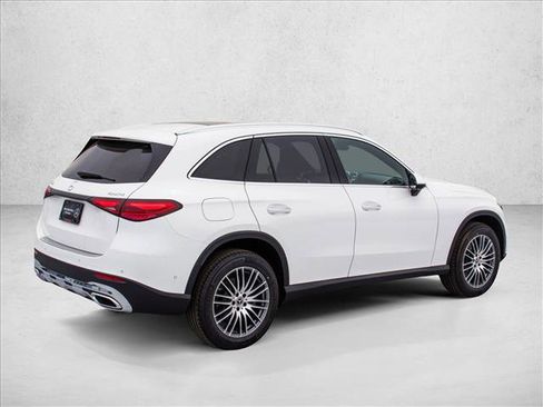 New 2026 Mercedes-Benz GLC 300 4MATIC image 5