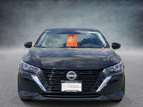 Used 2024 Nissan Sentra SV image 6