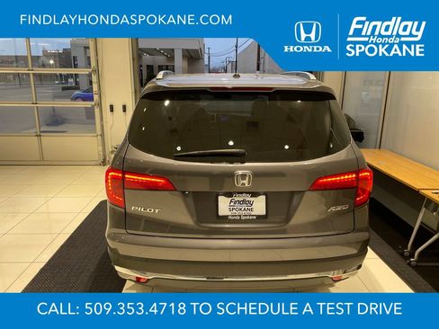 Used 2018 Honda Pilot Touring image 3