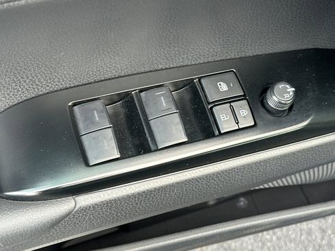 Used 2026 Toyota Camry LE w/ Convenience Package image 15