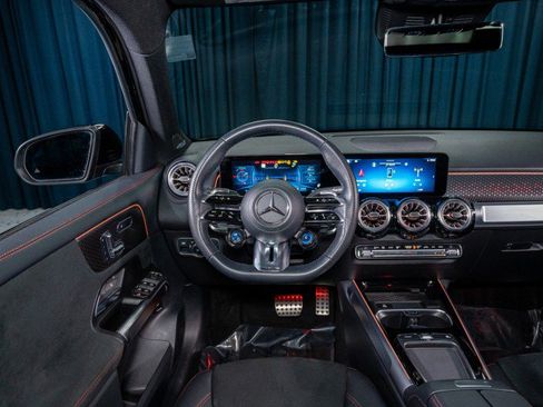 Certified 2025 Mercedes-Benz GLB 35 AMG 4MATIC image 15