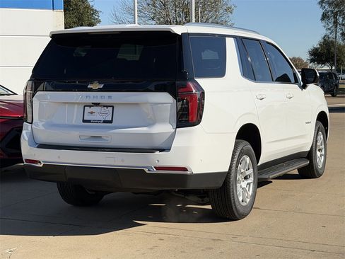New 2026 Chevrolet Tahoe LS image 4