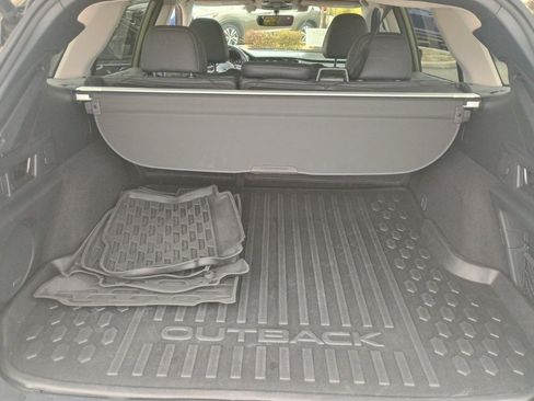 Certified 2022 Subaru Outback Limited w/ Popular Package #2 image 17