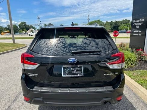 Used 2020 Subaru Forester Premium AWD/4WD image 4