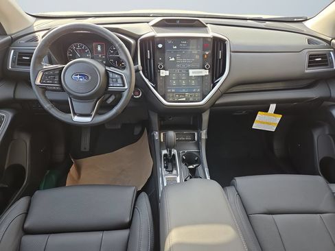 Used 2026 Subaru Ascent Limited AWD/4WD image 10