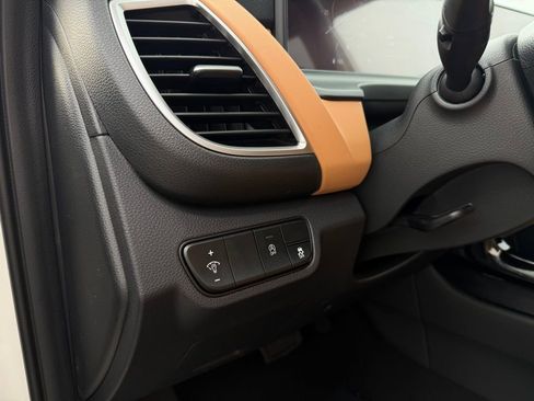 New 2026 Kia Seltos EX image 13