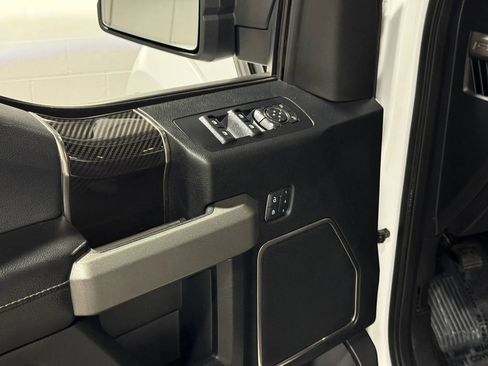 Used 2018 Ford F150 Raptor w/ Equipment Group 802A Luxury AWD/4WD image 12